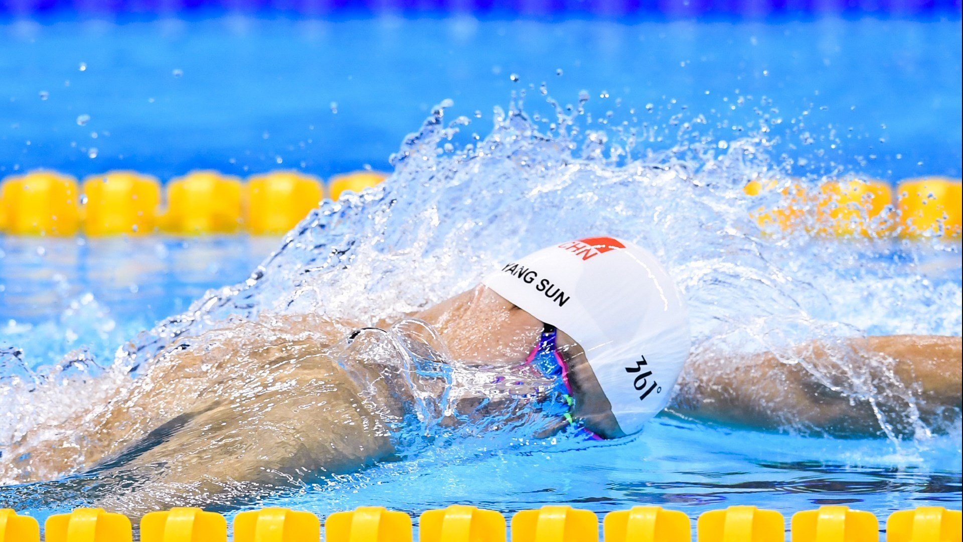 爱游戏下载-高原空中跑，挑战大气层的极限运动，高原空气什么